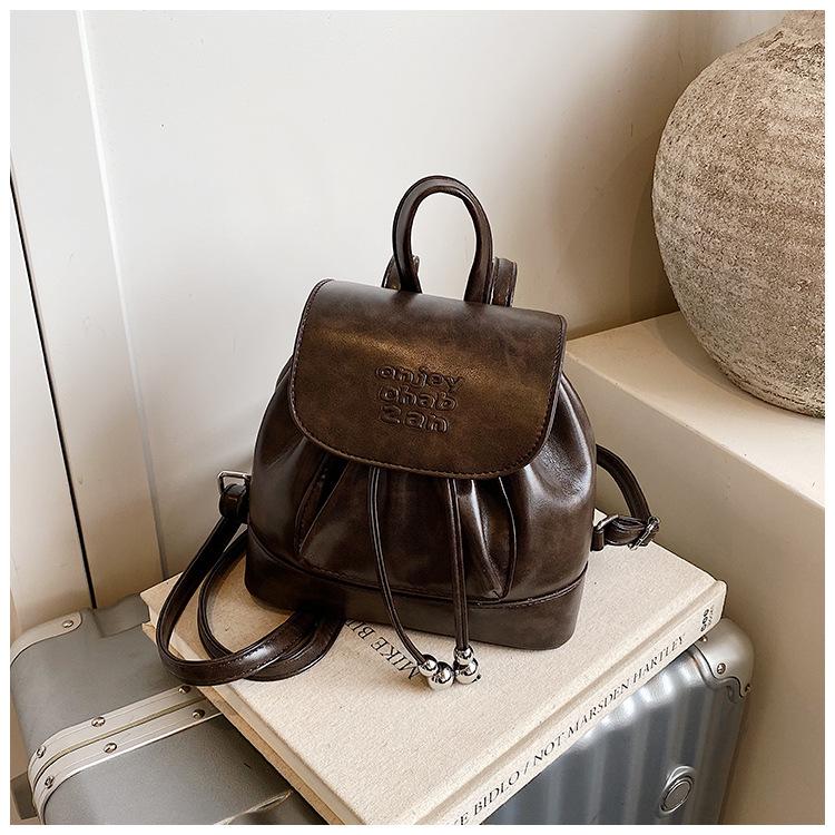 2025 Damen Retro Rucksack in Unifarbe - Vielseitiges, Exquisites Reiseaccessoire für Herbst und Winter