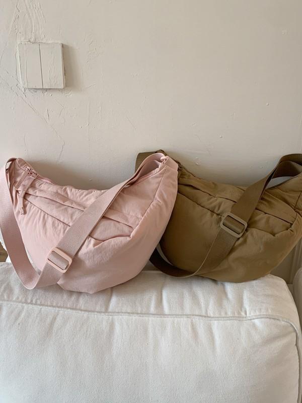 Street Style Nylon Shoulder Bag With Zipper Closure For Daily Casual Use