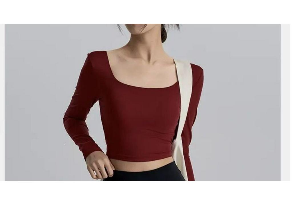 Women's Long Sleeve Yoga Top with Chest Pads - V-Neck, Stylish Back, Breathable, Comfortable, Ideal As Outerwear for Summer Sports.
