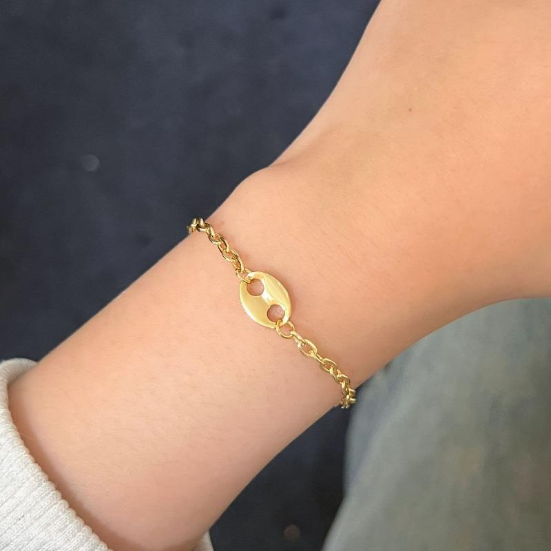 Bracelet Perle Irregulière Forme Spéciale Française Bracelet Femmes Niche Luxe Léger Exquis Doré Demi-Bracelet Bracelet Accessoires