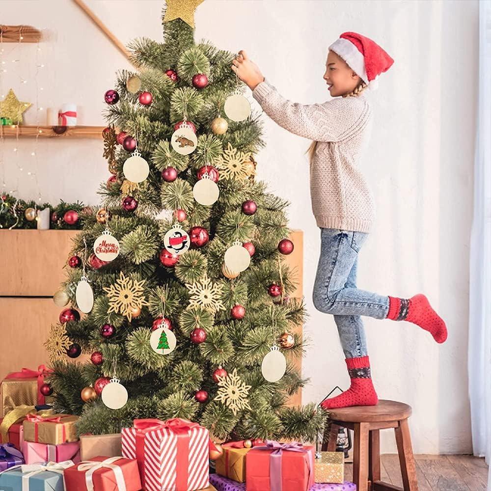 20Pcs Christmas Wooden Baubles Round Wood Slices Wood Disc Hanging Ornaments Baubles for DIY Crafts Christmas Tree Decoration