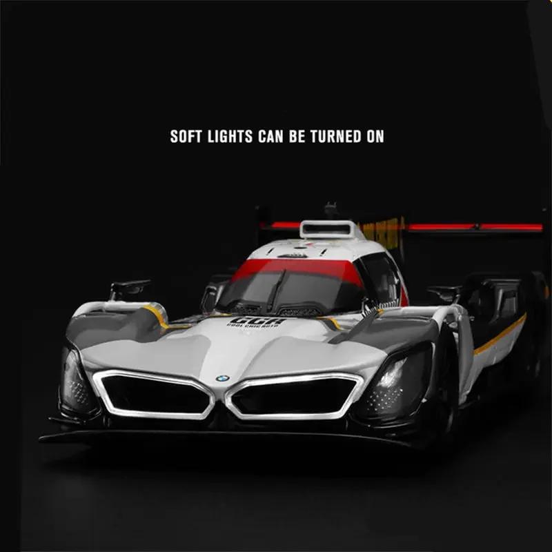 1/24 BMW M Hybrid V8 Alloy Sports Car Model Diecasts Metal Track Racing Car Vehicles Model Simulation Sound Light Kids Toys Gift