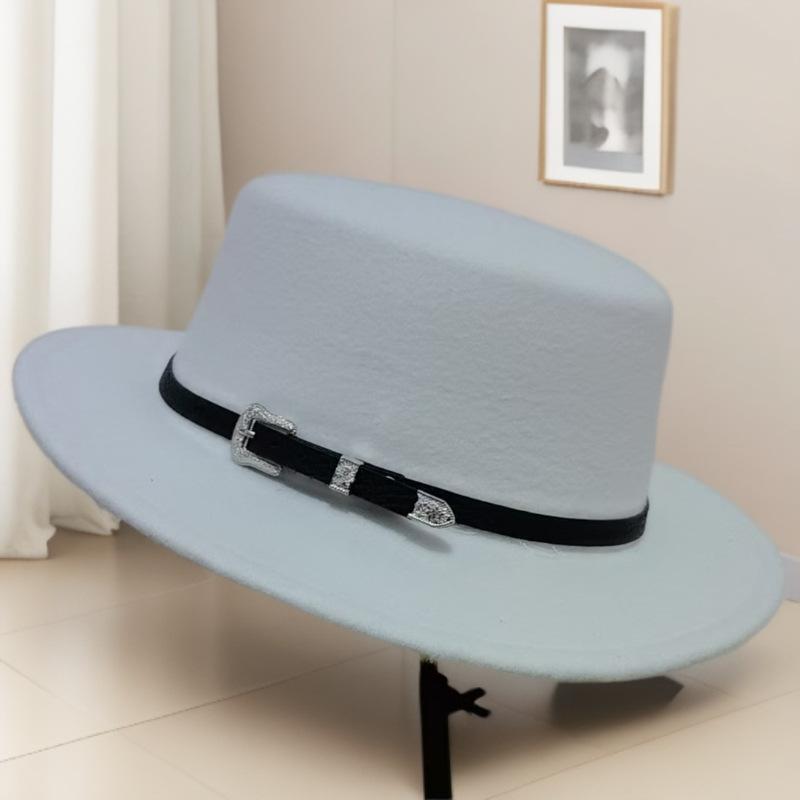 European and American woolen belt buckle flat top top top hat children autumn and winter British fashion street concave jazz hat men's self-operated