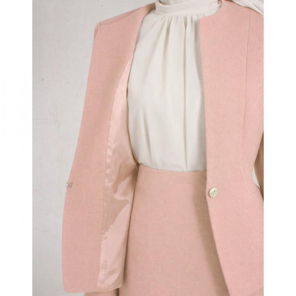 Win Luxury Buttonless Jacket + Skirt Set