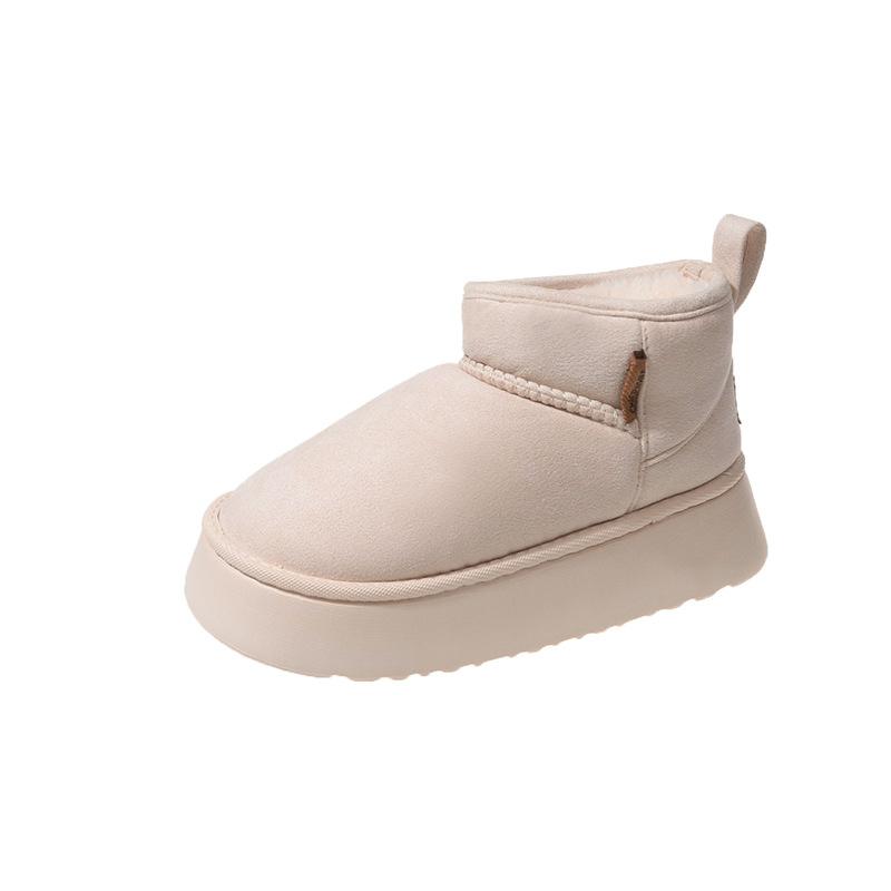 White Platform Snow Boots Women's Winter 2025 New Piled Thickened Short Tube Fluffy Short Cotton Boots Bread Shoes