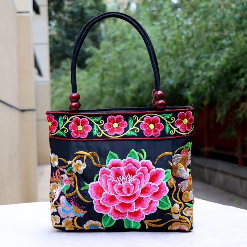 Ethnic Style Double-Sided Embroidery Lace Wooden Beads Vintage Canvas Women's Tote Handbag - Unique Retro Design for Stylish Ladies