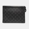 [Usado] Louis Vuitton Pochette Voyage MM 'Lona Monograma Eclipse Preto' - Muito Bom #R14ICW