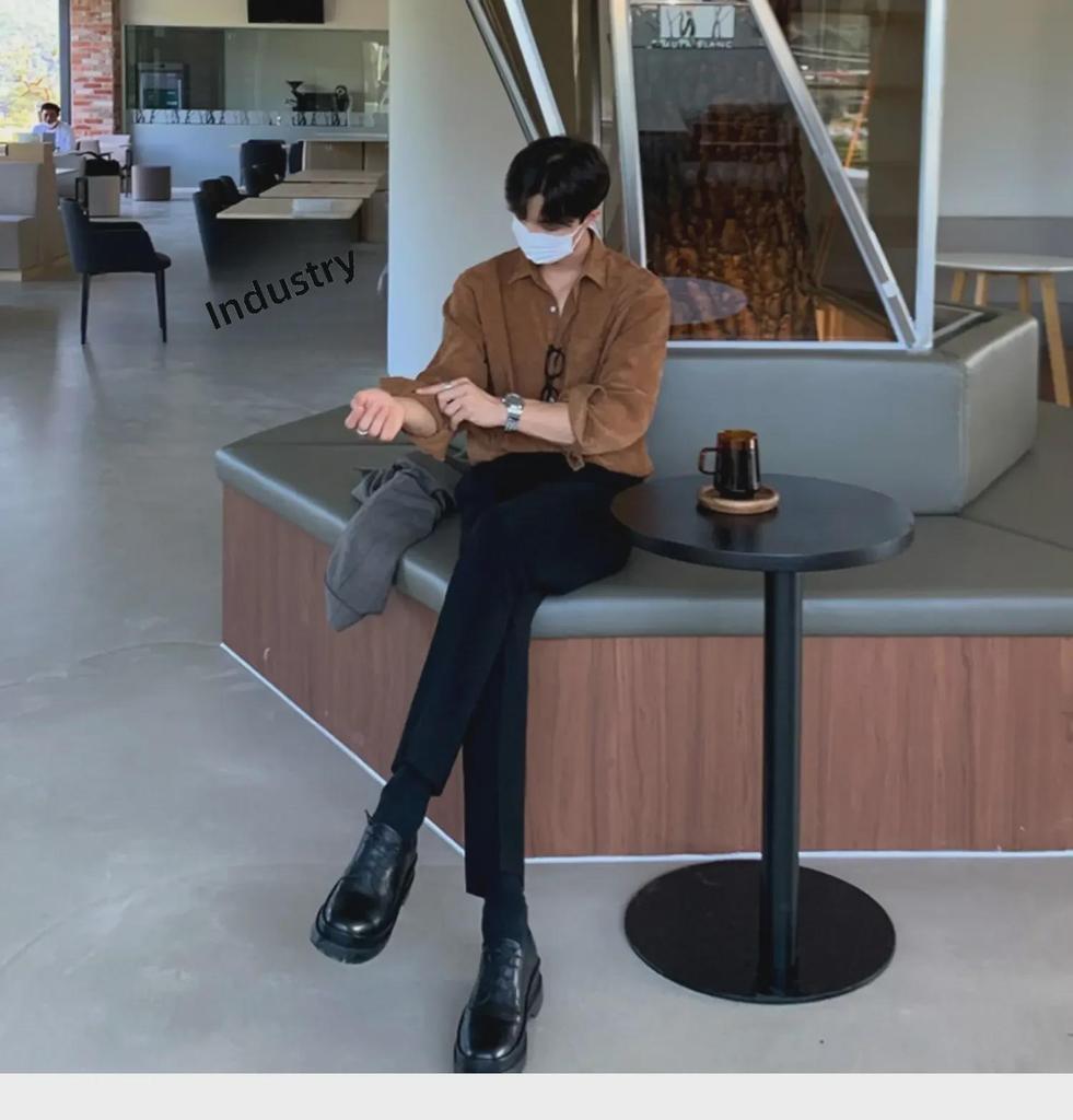 Herren Retro Cordhemd im japanischen Stil - Langärmlig, Trendige koreanische Version, Frühling/Herbst, Lockere Passform.