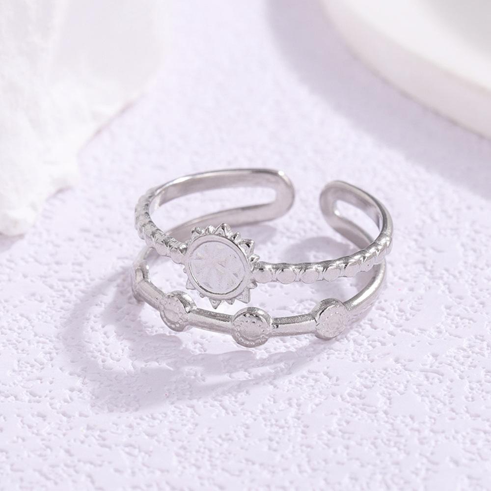 Europäischer Mode Geometrischer 18K Gold-Plattierter Edelstahl Verstellbarer Ring