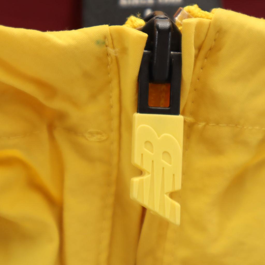 New Balance Nylonowa kurtka L żółta Męska Używana