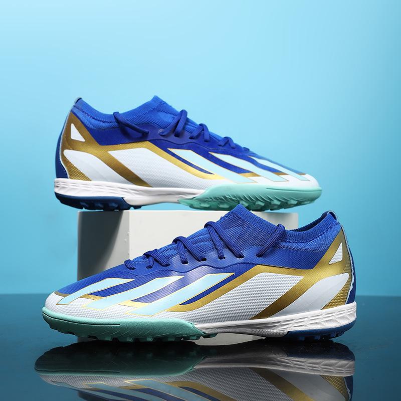 Low-top Football Shoes with Broken Nails, Young Men's and Women's Large-size Long Nails, Artificial Grass Competition Training Shoes - 2025