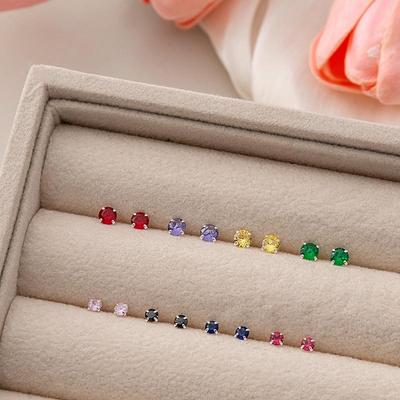 Eleganti Mini Orecchini in Zircone: Gioielli Eleganti, Raffinati e Versatili per Donna