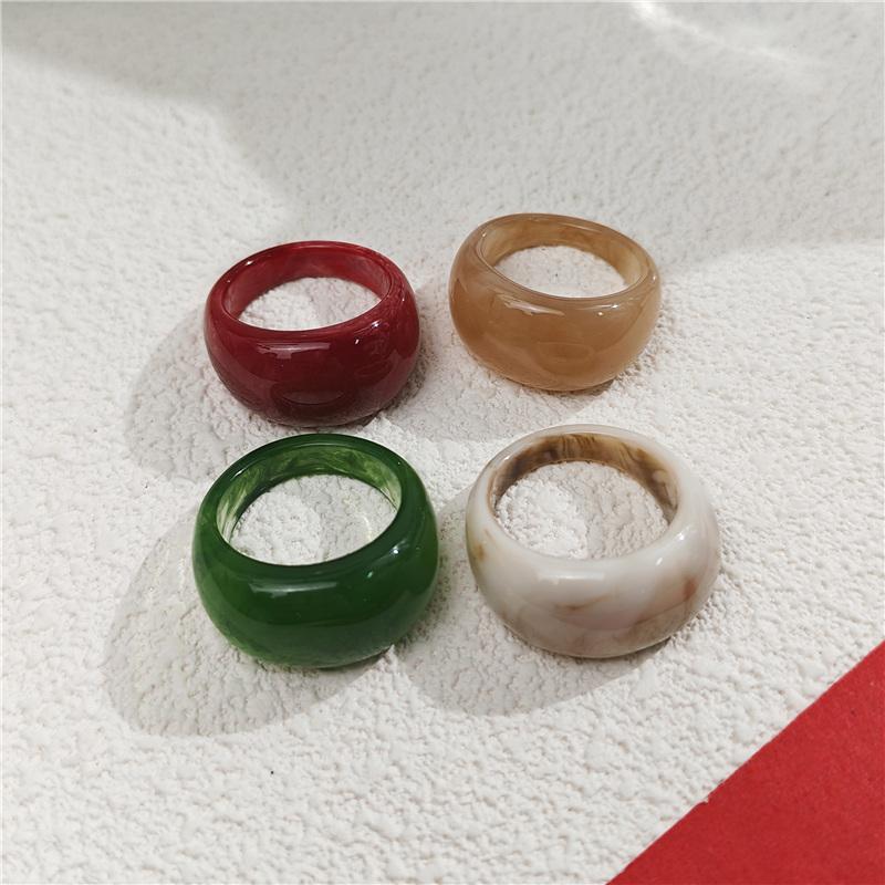 Oregelbundna Breda Stora Klumpiga Ringar för Kvinnor Vintage Akrylharts Höst Vinter Geometriska Stapelbara Finger Smycken