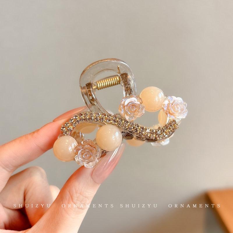 Elegant Large Hair Claw Clip for Thick Hair - High-End Korean Updo Shark Clip