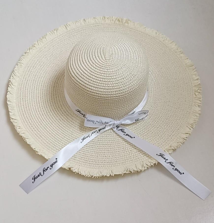 Beach Straw Hat Women Sun Protection Hat With Round Top And Arched Brim For Vacation