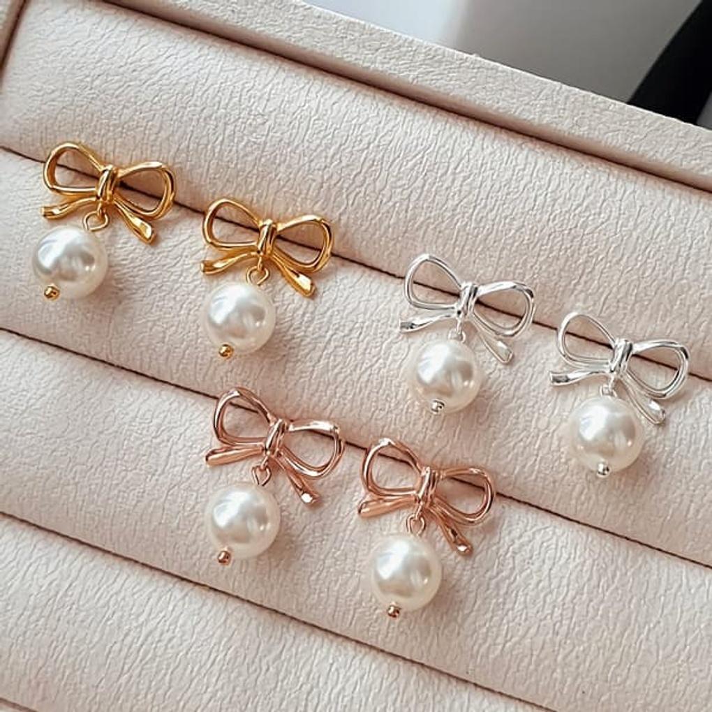 Women's 925 Silver 15K Plated Ribbon Pearl Freshwater Earrings