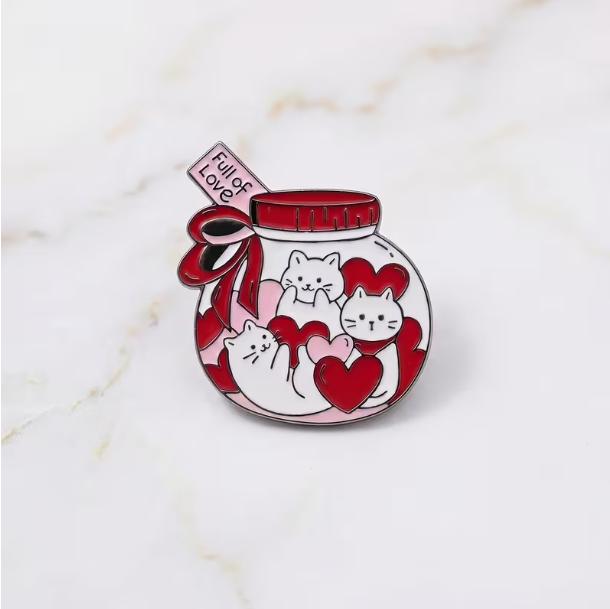 Romantic confession cartoon cup, cat brooch, cute pink hearted little cat cluster for couples' clothes, bags and cartoon badges