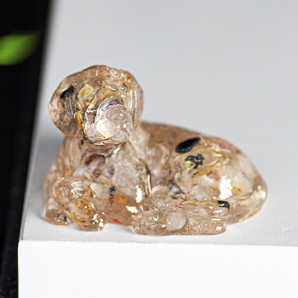 Resin Filled Natural Crystal Dog Figurine With Warm Heart Pet Decor For Gift Giving
