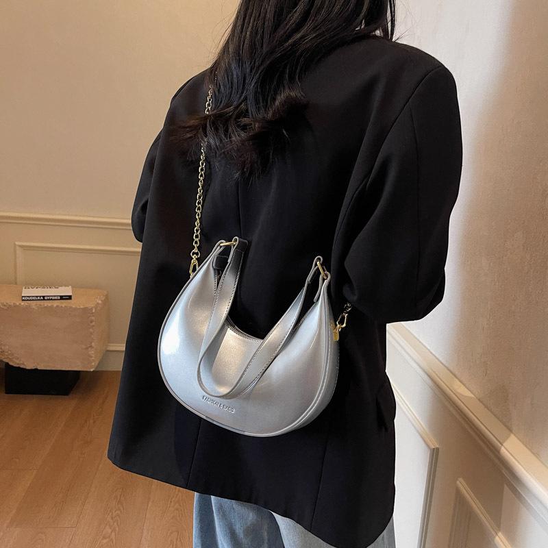 Niche texture handbag women's 2025 new simple crescent bag spring fashion chain shoulder messenger bag