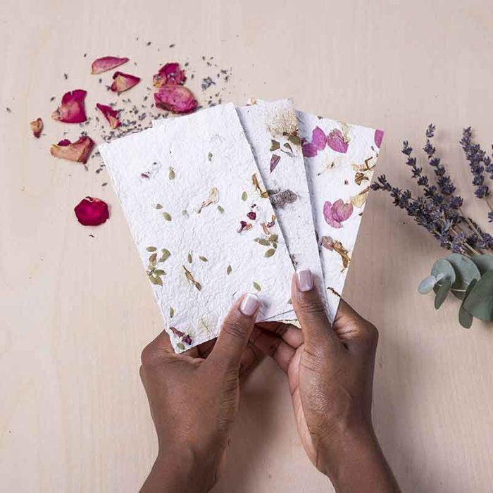 Kit DIY - Fabriquer son papier fleuri soi-même