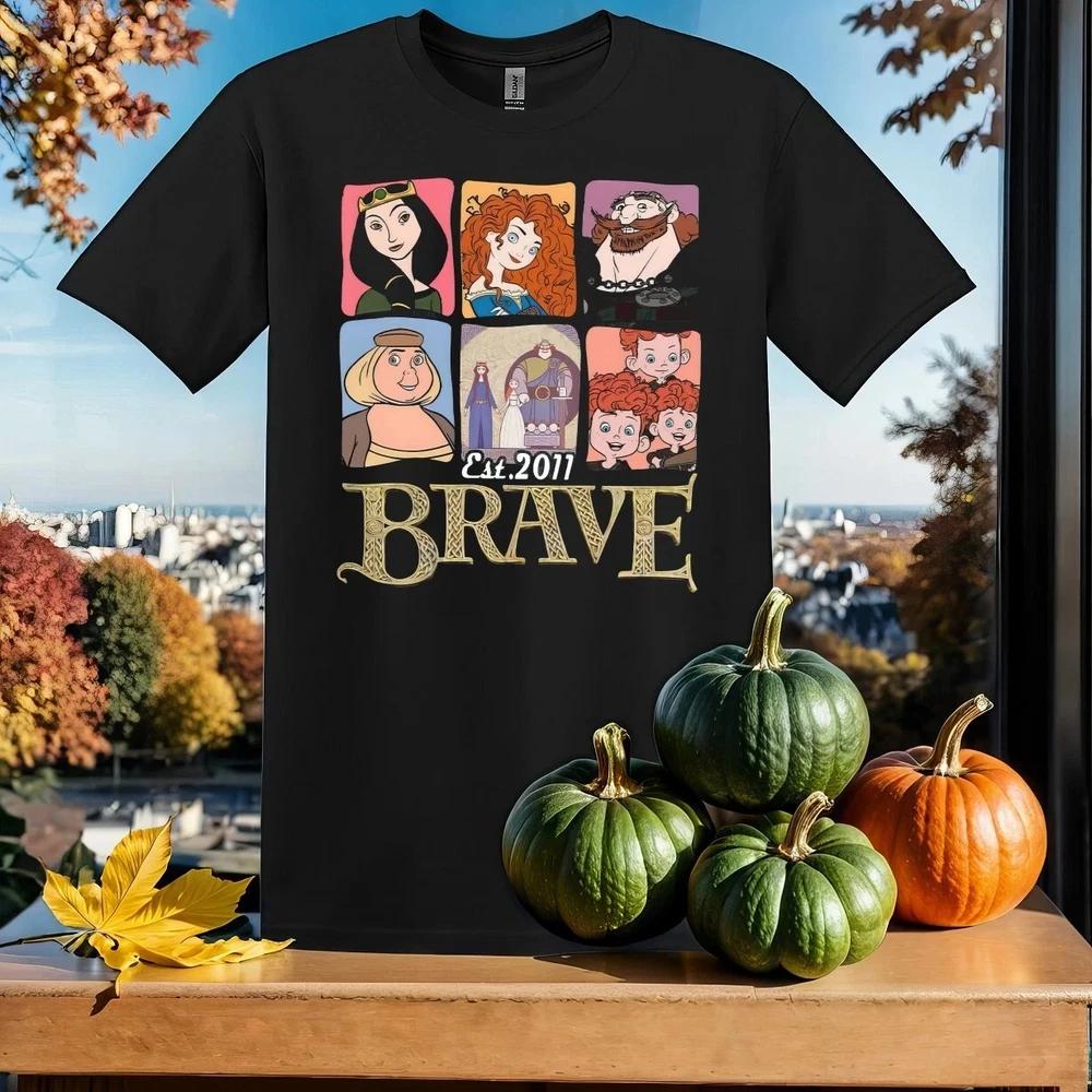 Brave Characters Group TShirt Unisex S
