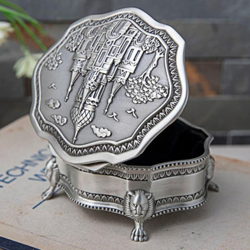 Vintage Alloy Jewelry Box Jewelry Trinket Box Rings Necklace Gift Boxes Jewelry Storage Container Case Engraved Jewelry Box