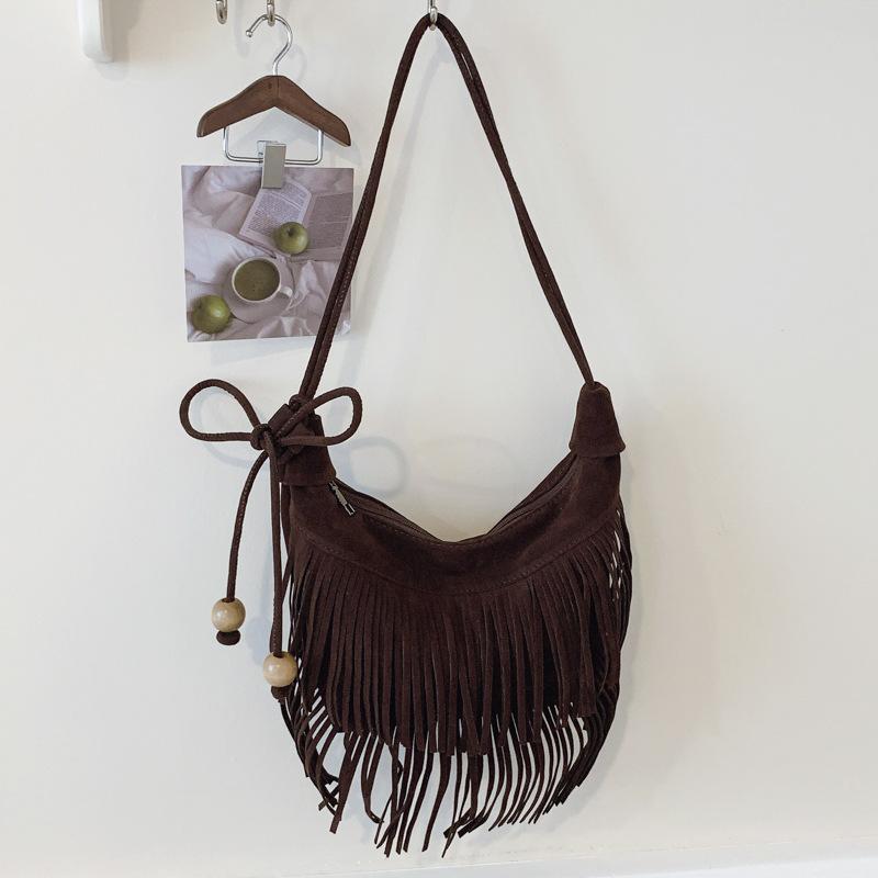 Retro Niche Fringed Messenger Bag Women's Autumn New Popular High-value Single Shoulder Messenger Bag