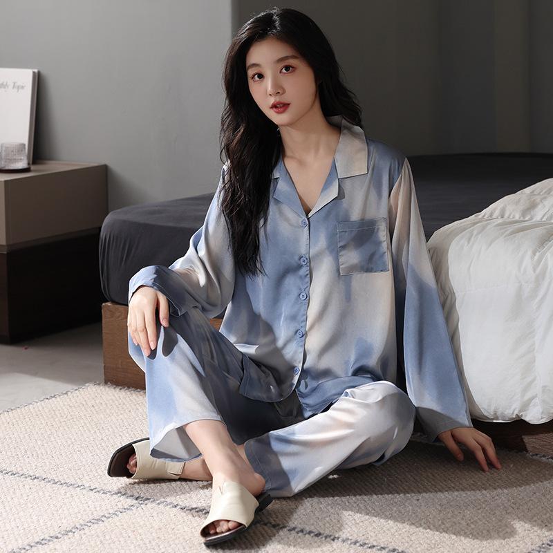 

Pajamas women s ice silk new spring and autumn high-end long-sleeved simulated silk loungewear spring and summer thin suit xxl recommended 70-80kg