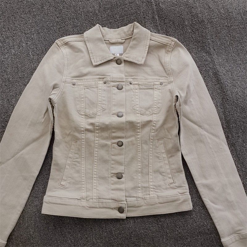 

Американский Одинарный Новый Весна и Лето Чистый Хлопок Большой Размер Джинсовая Верхняя Одежда Полная Девушка Женская Одежда Мода Карман Длинный Рукав Трехцветная Куртка Khaki 14