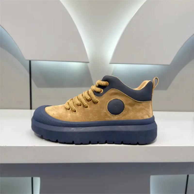 Autumn and winter new leather high-top casual shoes single-lining shoes thick-soled heightening Martin short boots