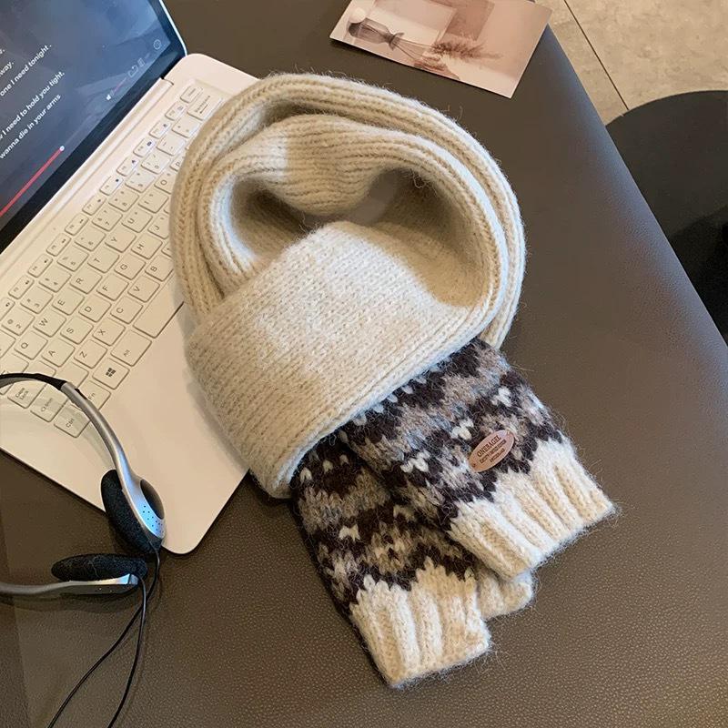 Högkvalitativ Damscarf i Ullblandning med Fair Isle-mönster - Tjock, Varm Stickad Halsduk för Höst/Vinter