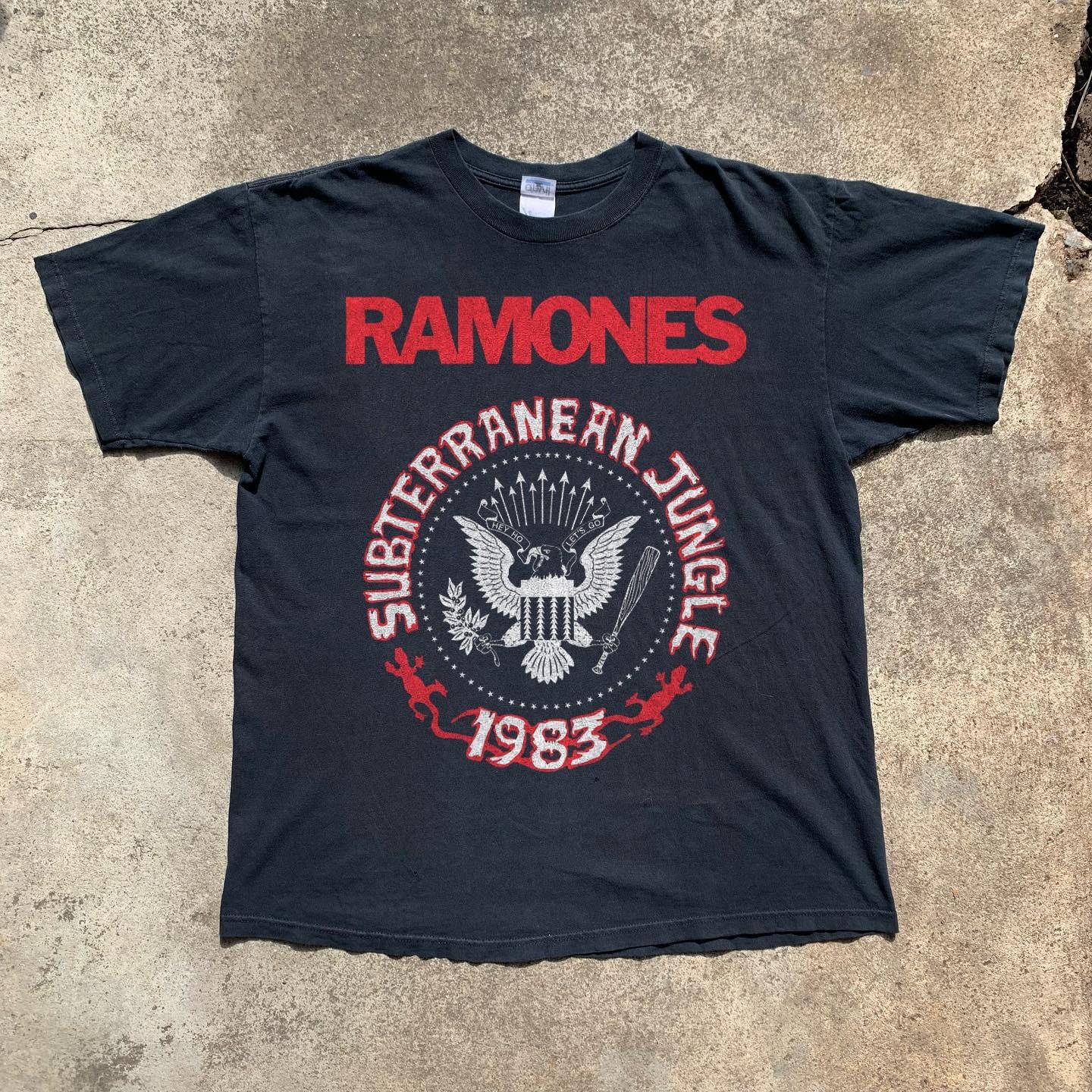 Ramones 1983 Subterranean Jungle Punk Rock Band Black Unisex T-shirt Size S-5XL XXL