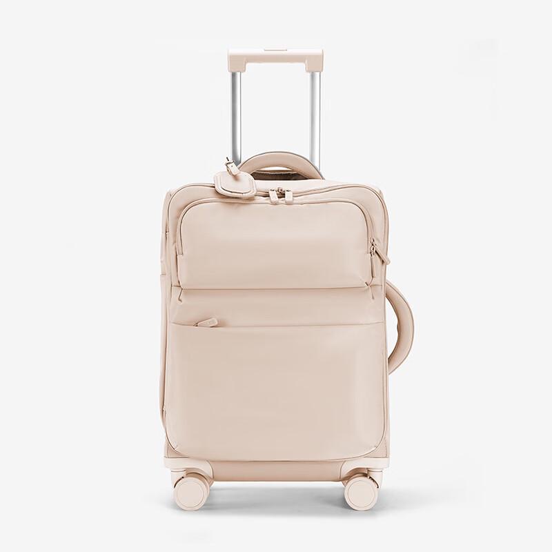 Lishen Softside Spinner Luggage