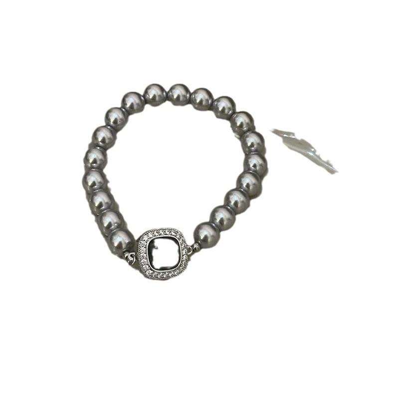 Style Highend French Geometric Pearl Bracelet For Women Chic And Sophisticated
