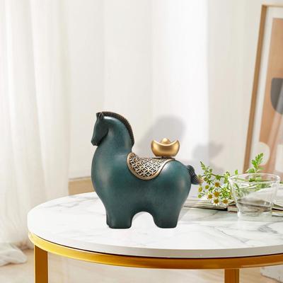 Horse Figurine, Modern Sculpture, Animal Figure Ornament Made of Resin with A Fine Design for