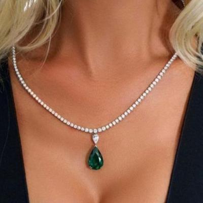 Neue grüne Diamant-Halskette, europäische und amerikanische Mode, glitzernde Anhänger-Strass-Halsketten, Damenschmuck
