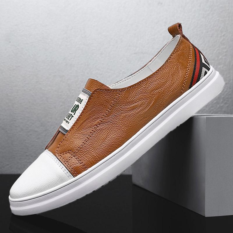 Fashion Comfortable Summer Skate Shoes New Light Casual Shoes for Men Breathable Flats Mens Classic Sneakers Slip on Man Leather Shoes