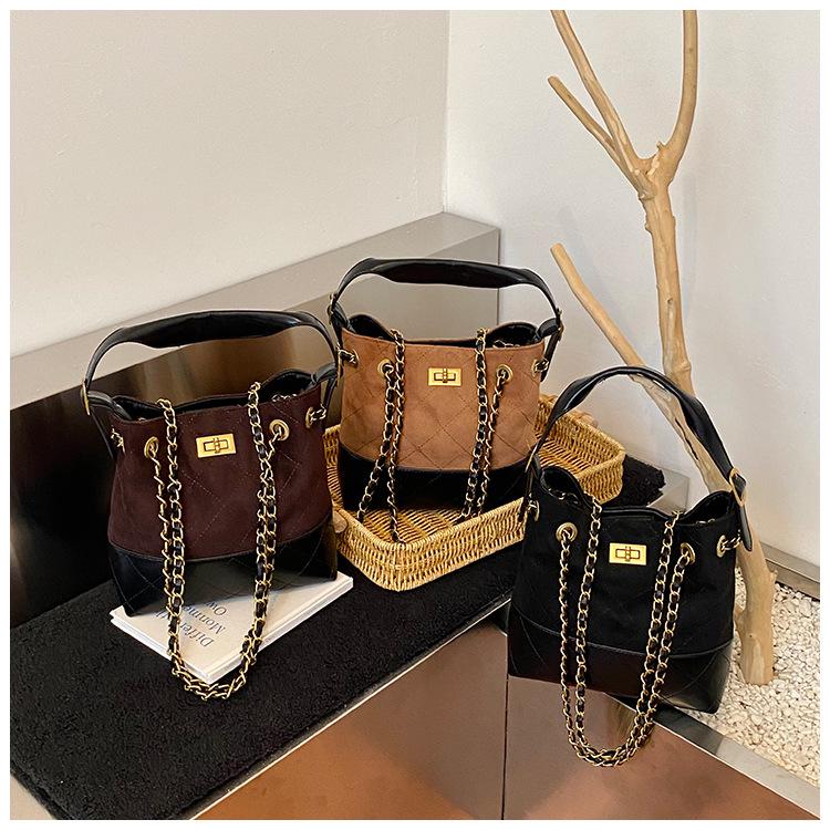 Women's Argyle Patchwork Retro Handbag with Chain Strap - 2025 Collection