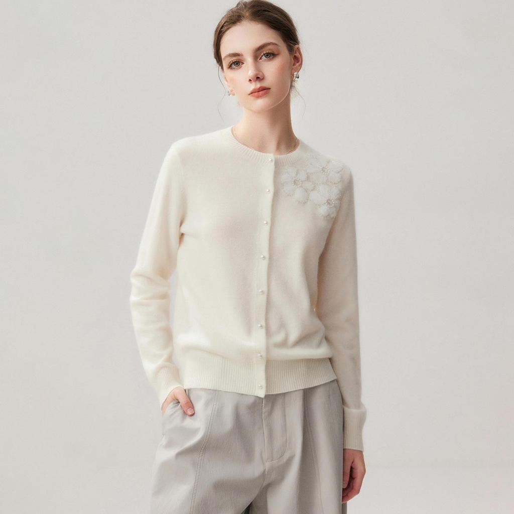 2026 Autumn/Winter Women's Cashmere Cardigan - Round Neck, Cute Style with Three Flower Design, Single-Breasted Jacket