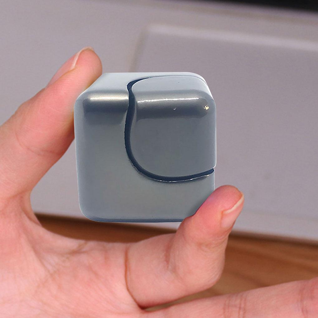 USA Fingertip Toy Alloy Hand Rotating Cube Portable Square Decompression