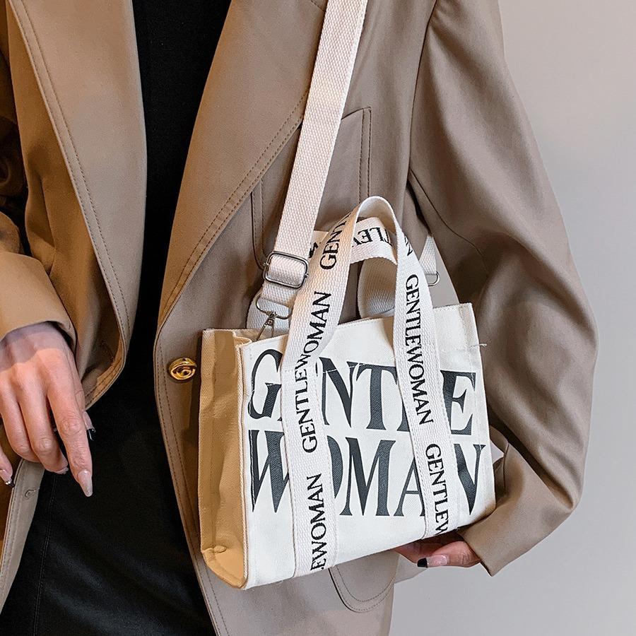 Simple and Personalized Letter Printed Handheld Canvas Bag New Style Casual Shoulder Bag