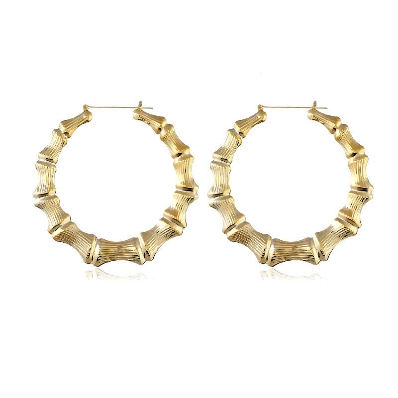 Women Round Alloy Earrings Fashionable Geometric Big Hoop Earrings Lady Ear Jewelry Ornaments