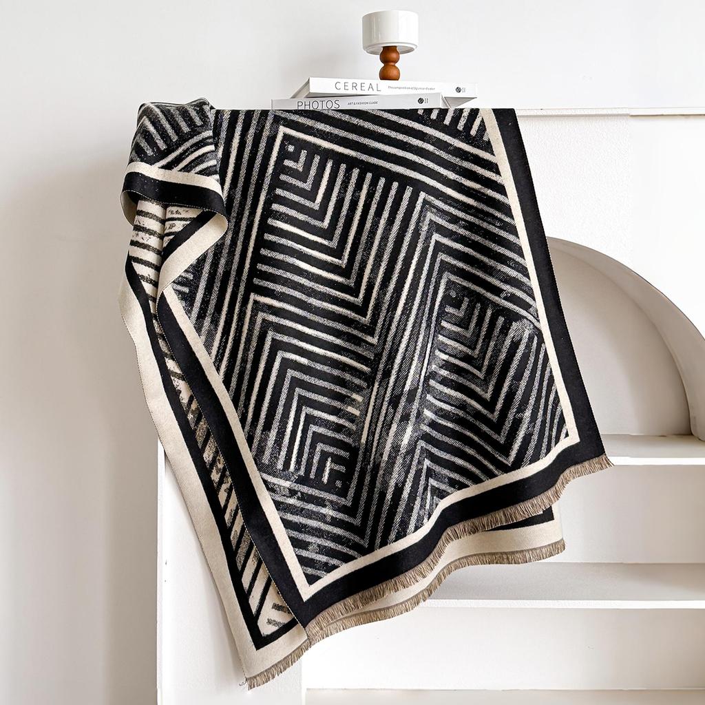 Women Striped Print Warm Shawl - Simple Imitation Cashmere Thick Jacquard Shawl For Autumn And Winter