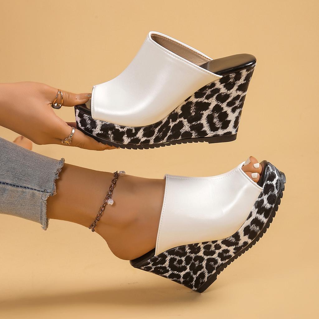Fashion Women Leopard Wedge Sandals Retro Slip On Platform High Heel Sandals Summer Thick Sole Peep Toe Shoes Women Zapatos De Mujer