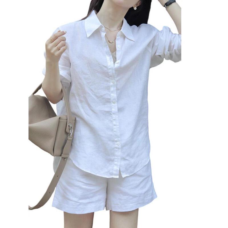 Women's Summer Linen Suit: White Shirt & Shorts Two-Piece Set - Simple, Casual, and Elegant Sun Protection.