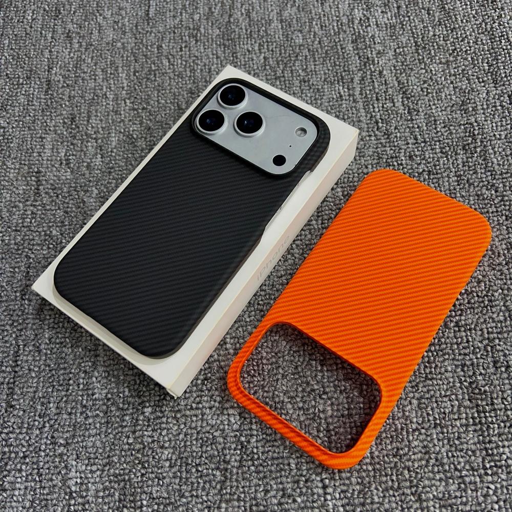 Official Carbon Fiber Pattern Magnetic Case for iPhone 17 Air Pro Max 17Pro 17Promax For Magsafe Wireless Charging Thin Funda