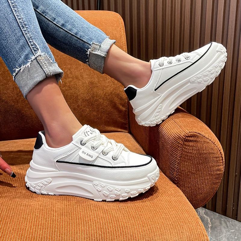 Small White Shoes Female 2025 Spring New Students Casual Street Shoes Female Thick Bottom Heightening Plate Shoes
