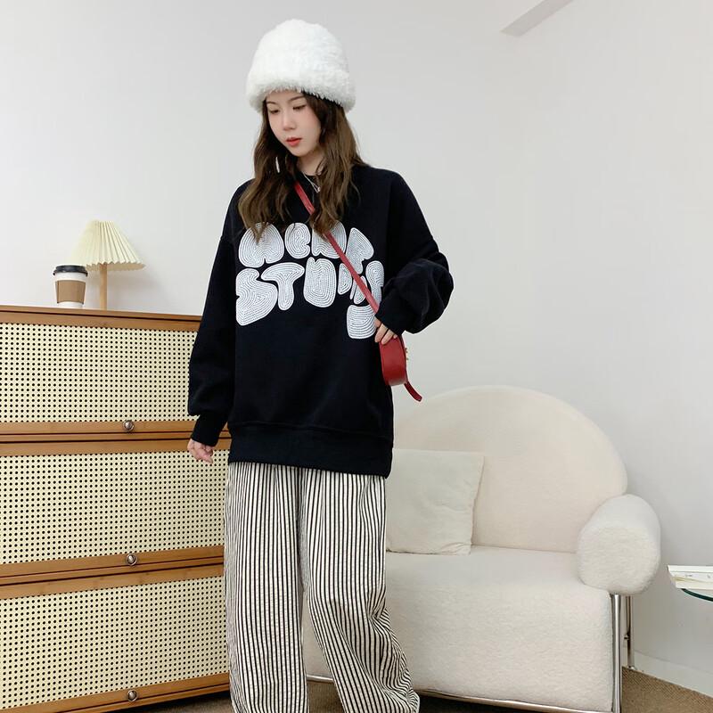 

IMAGINEX Women s Long-Sleeve Sweatshirt One Size