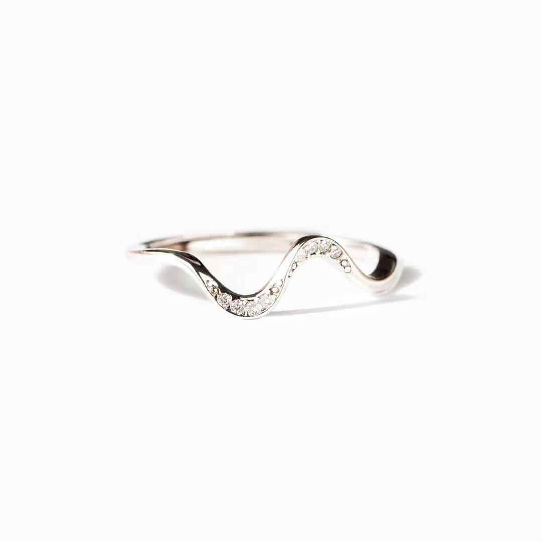 Minimalist Wave Ring For Women Fashionable Water Ripple Design Elegant High End Finger Band Jewelry no. 6 серебряный