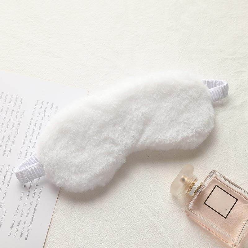 Plush Light-Blocking Sleep Mask - Breathable, Skin-Friendly Eye Mask for Autumn/Winter with Ice Pack Feature.